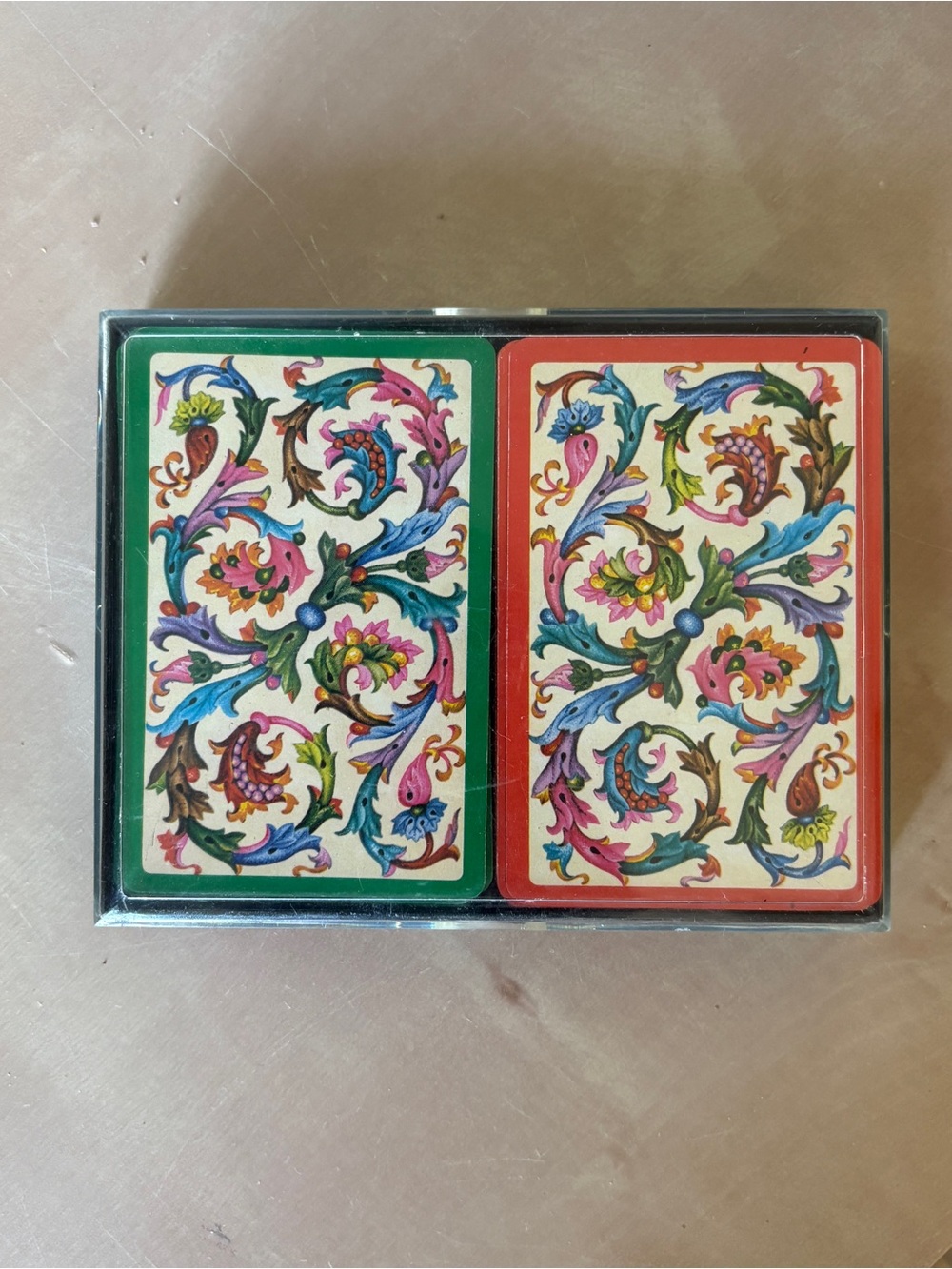 Vintage Twin-Pack Decorative Double Deck Playing Cards Green and Red Backs